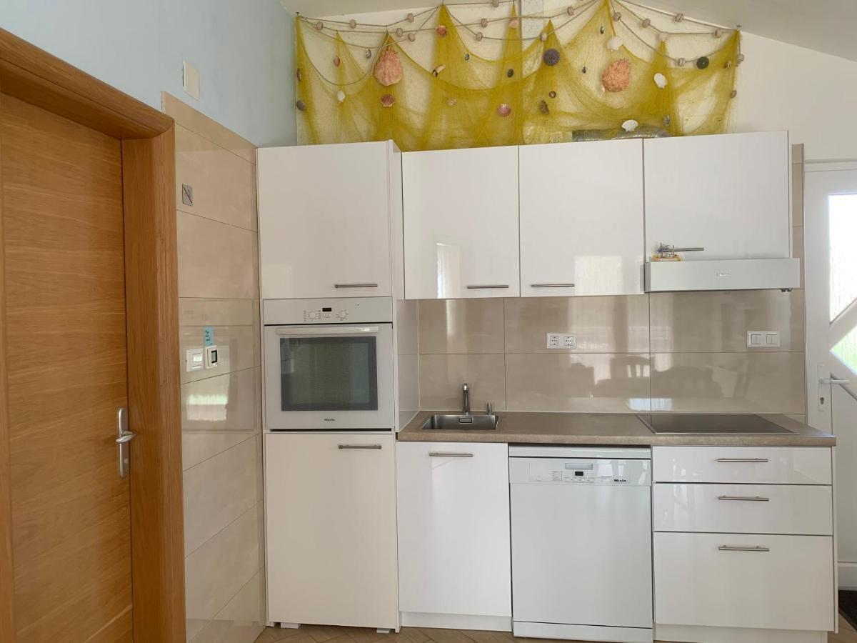 Apartment Klara クルク エクステリア 写真